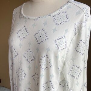 Hang Ten Women’s Beachy Long Sleeve Tshirt Size XXL